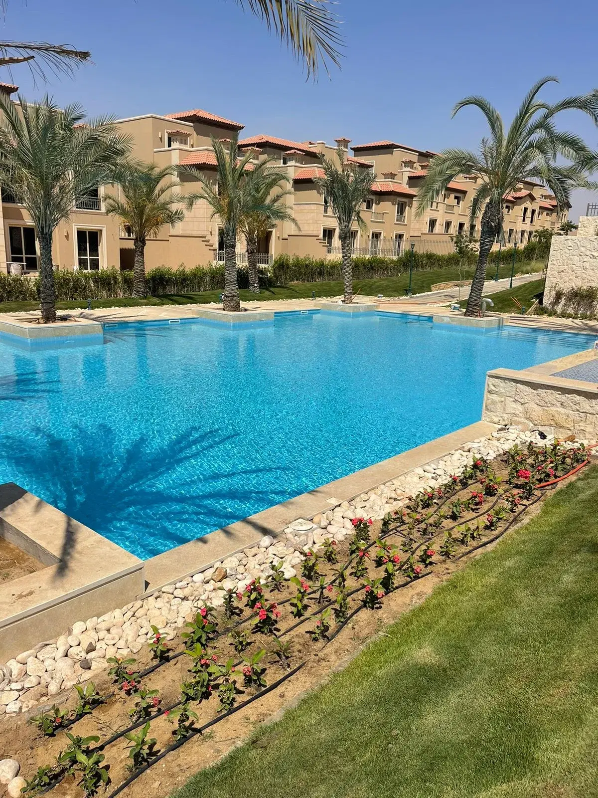 Spacious Townhouse for Sale in La Vista City