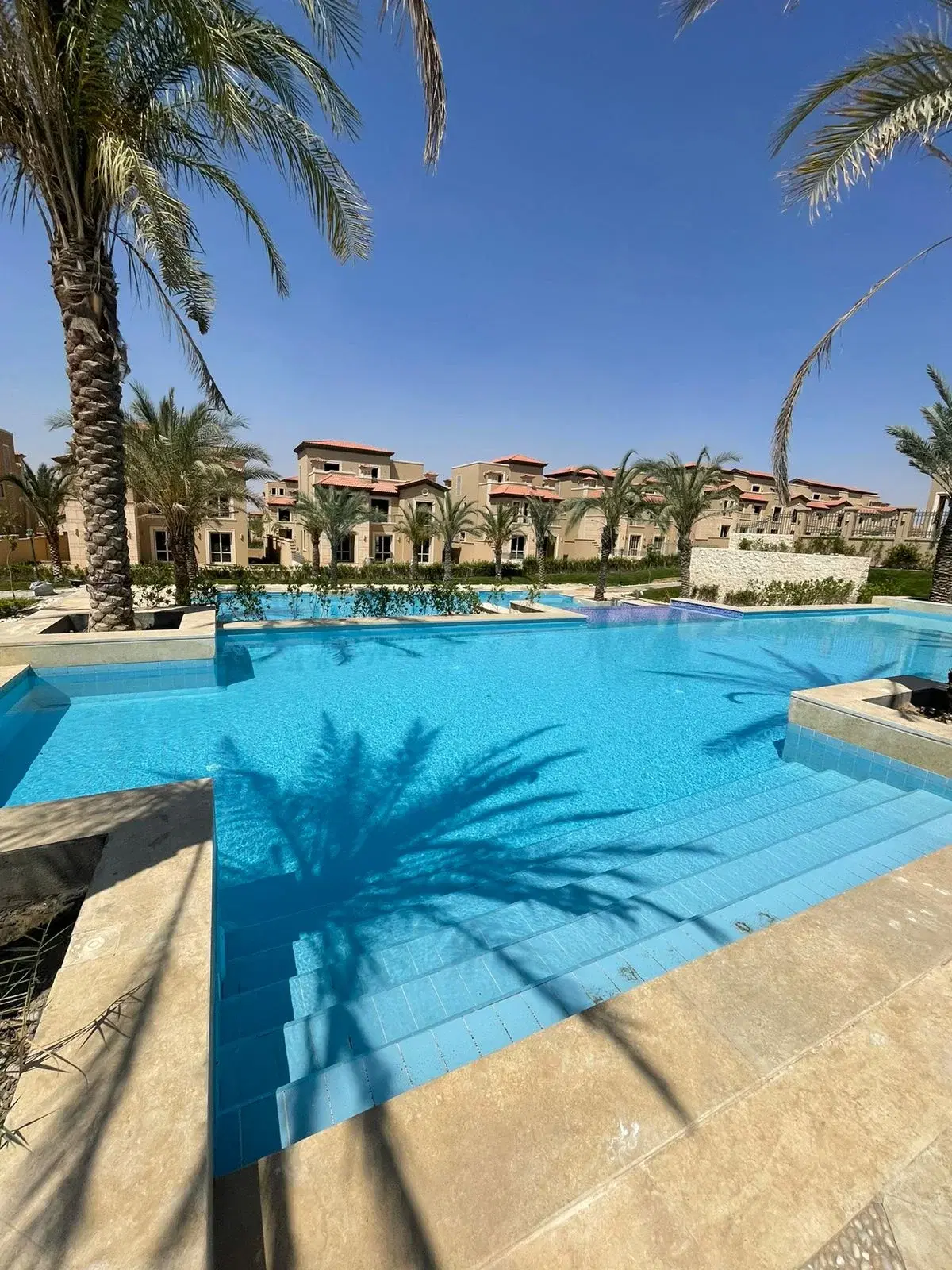 Spacious Townhouse for Sale in La Vista City
