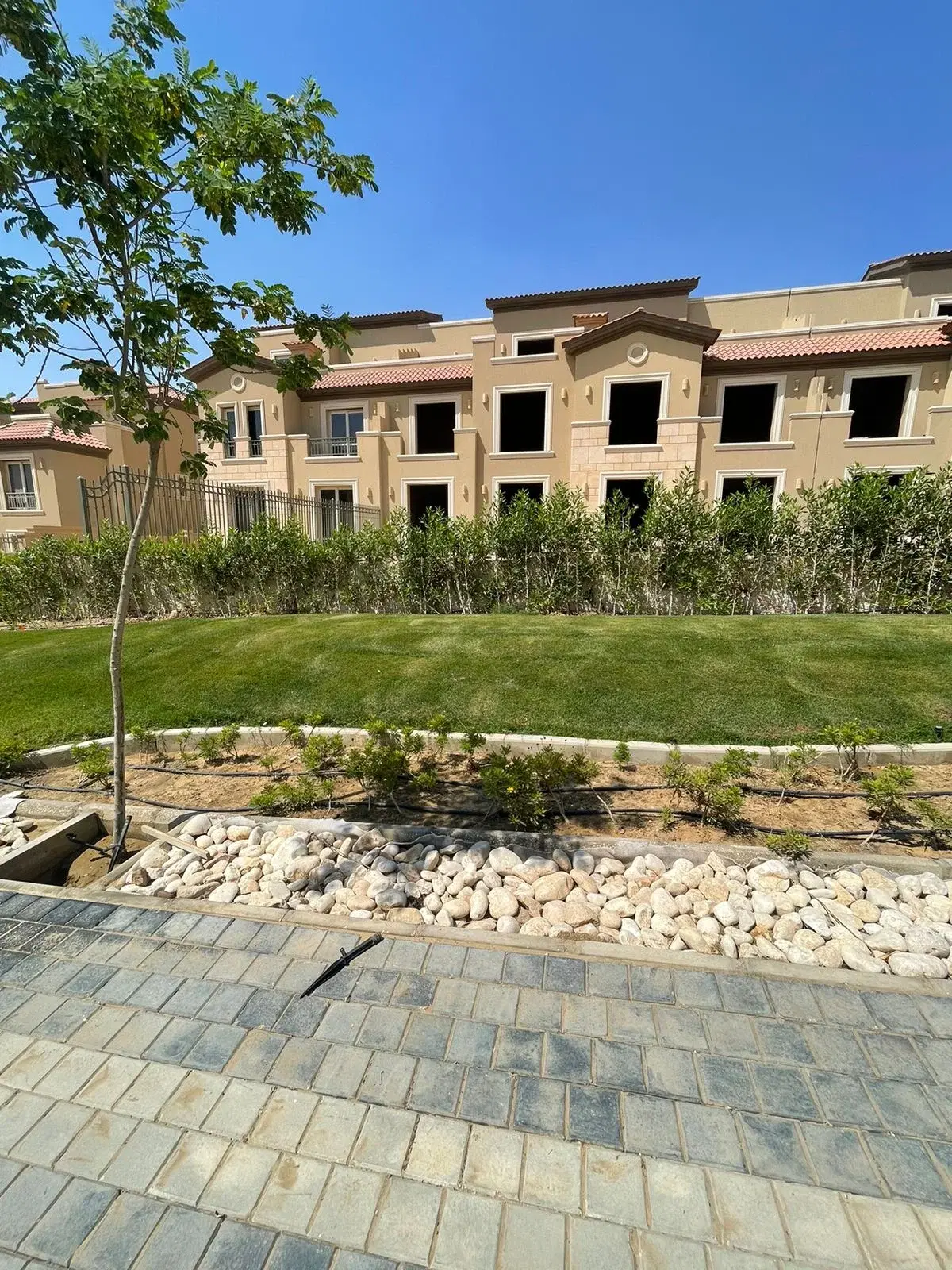Spacious Townhouse for Sale in La Vista City