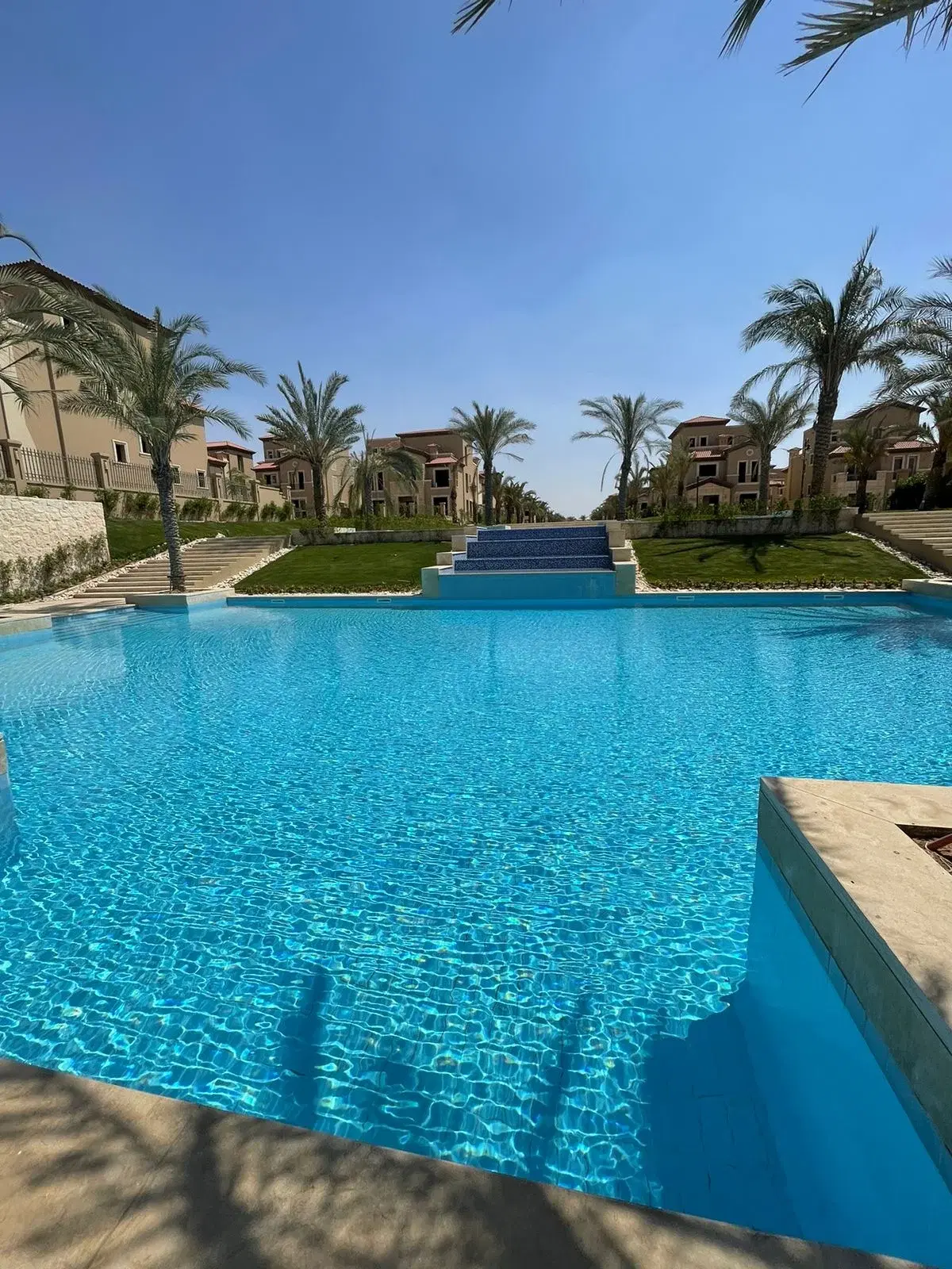 Spacious Townhouse for Sale in La Vista City