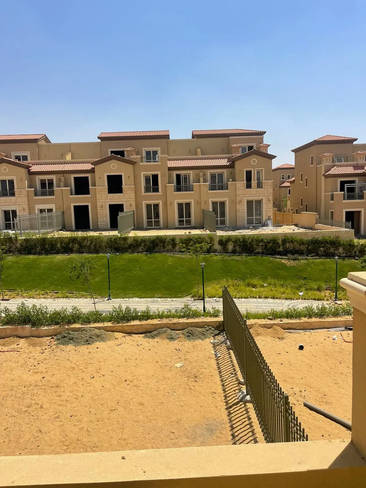 Spacious Townhouse for Sale in La Vista City