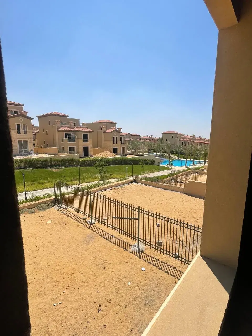 Spacious Townhouse for Sale in La Vista City