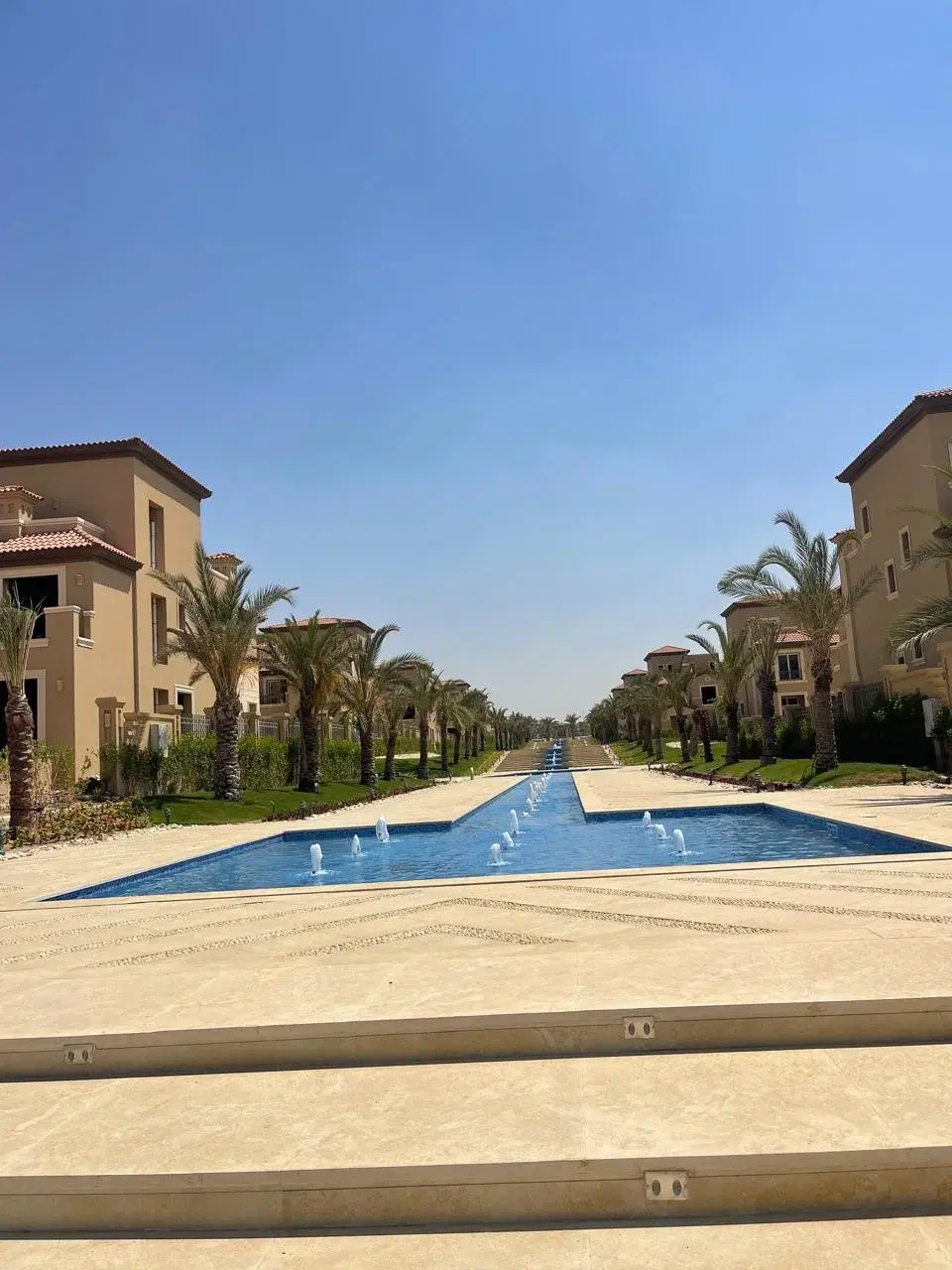 Spacious Townhouse for Sale in La Vista City