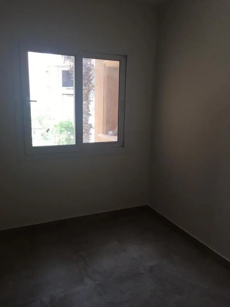 شاليه فاخر للبيع في لاجونا باي