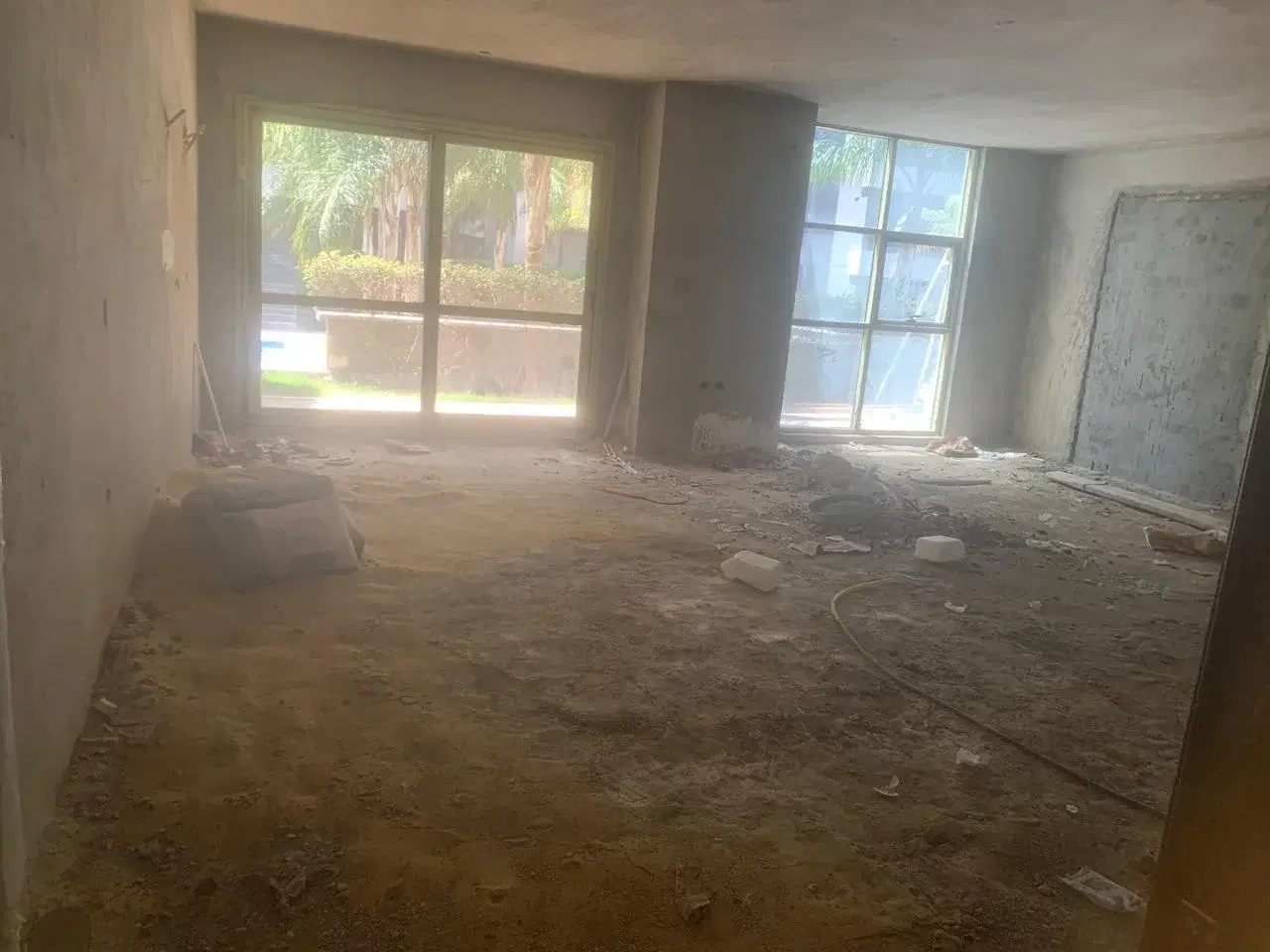 شقة أرضي 4 غرف للبيع في El Patio Casa - الشروق (لافيستا)