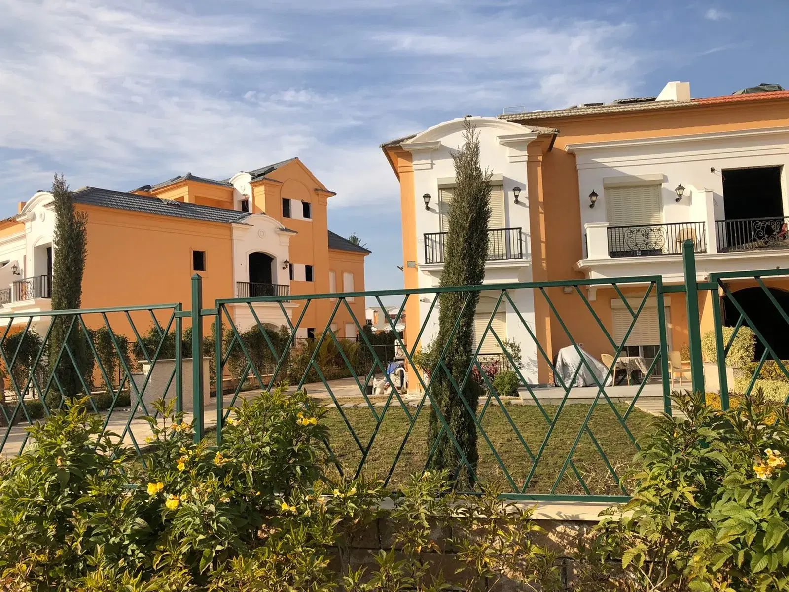 Stunning Twin House for Sale in Layan, New Cairo