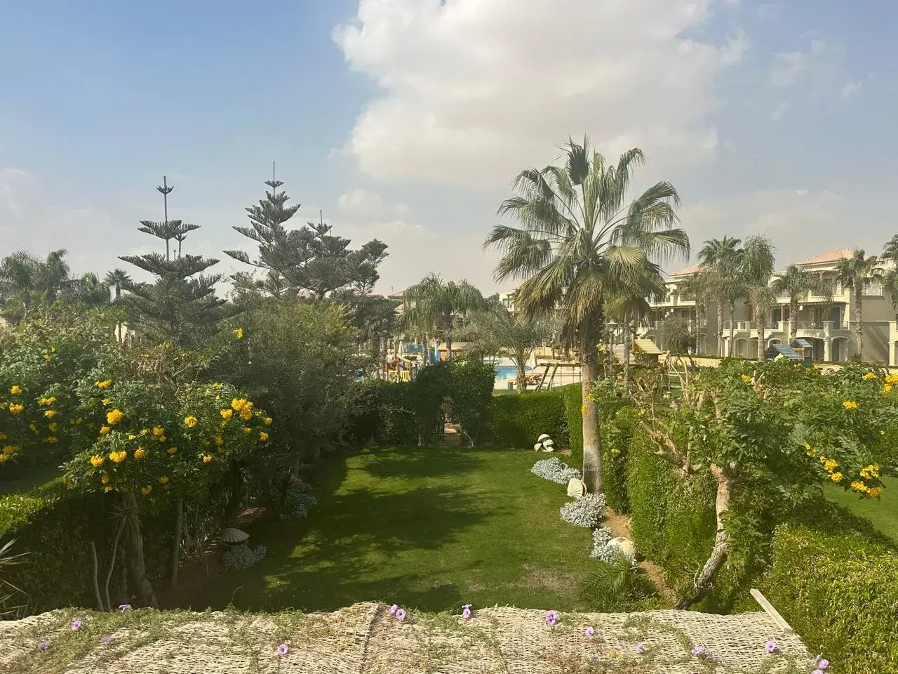 Twinhouse for Sale in Little Venice