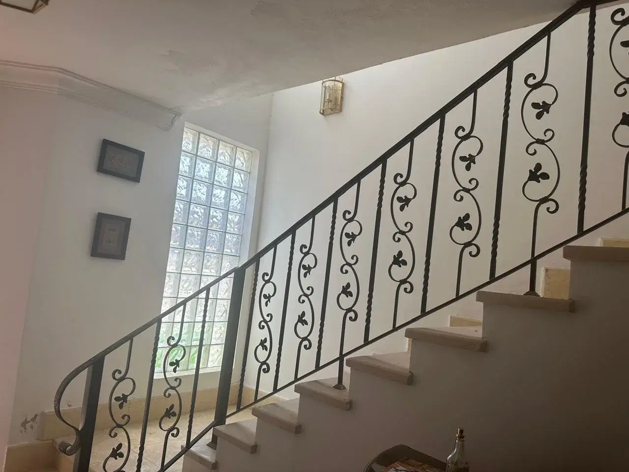 Twinhouse for Sale in Little Venice