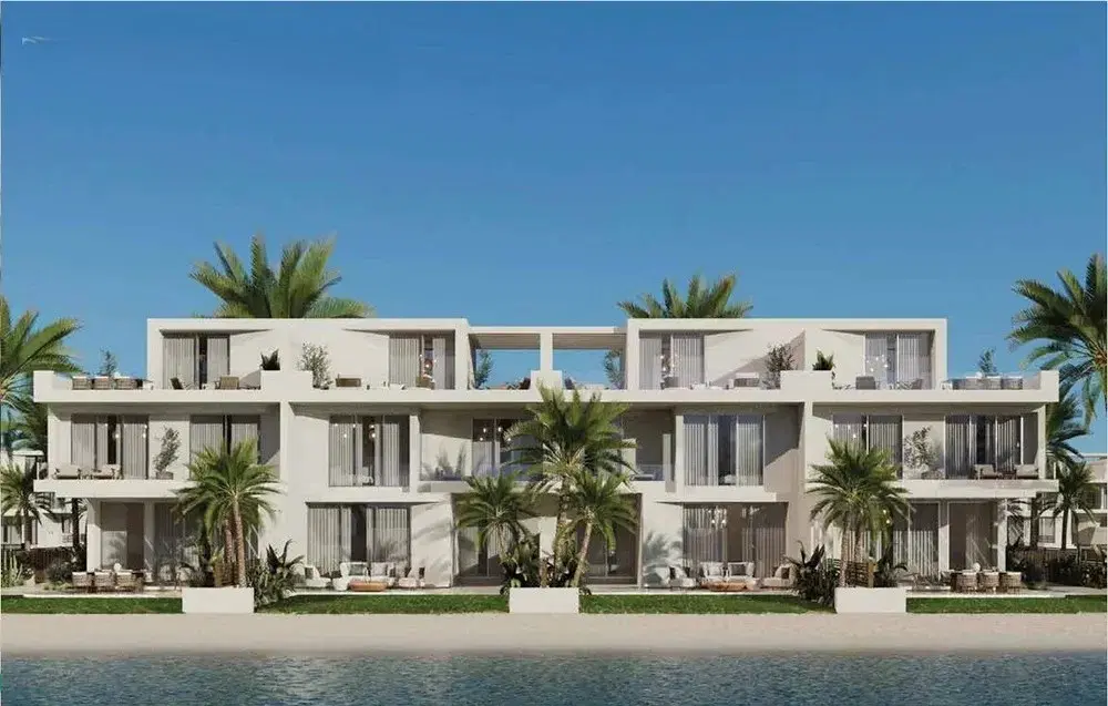 Stunning Townhouse for Sale in Mar Bay - Ras El Hekma