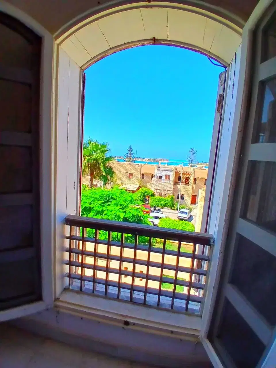 Stunning 2-Bedroom Chalet for Sale in Marina 2, North Coast