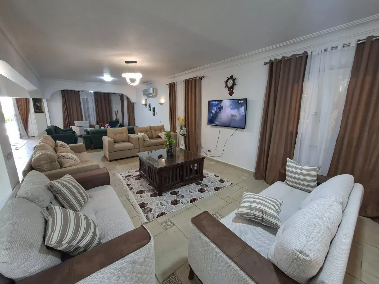 Luxurious Villa for Sale in Marina 5