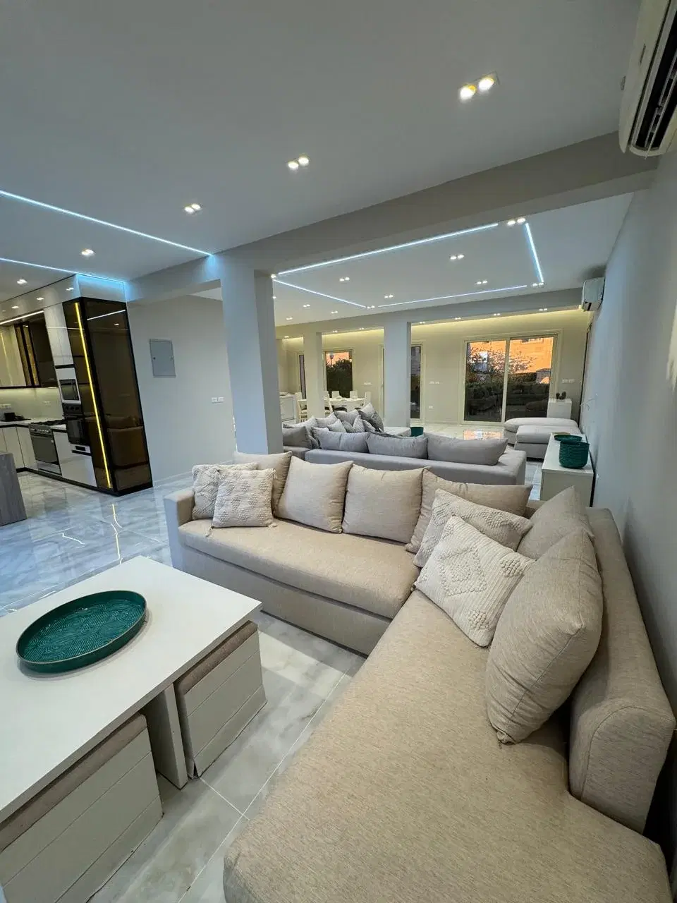 Stunning Twinhouse for Sale in Marina 5