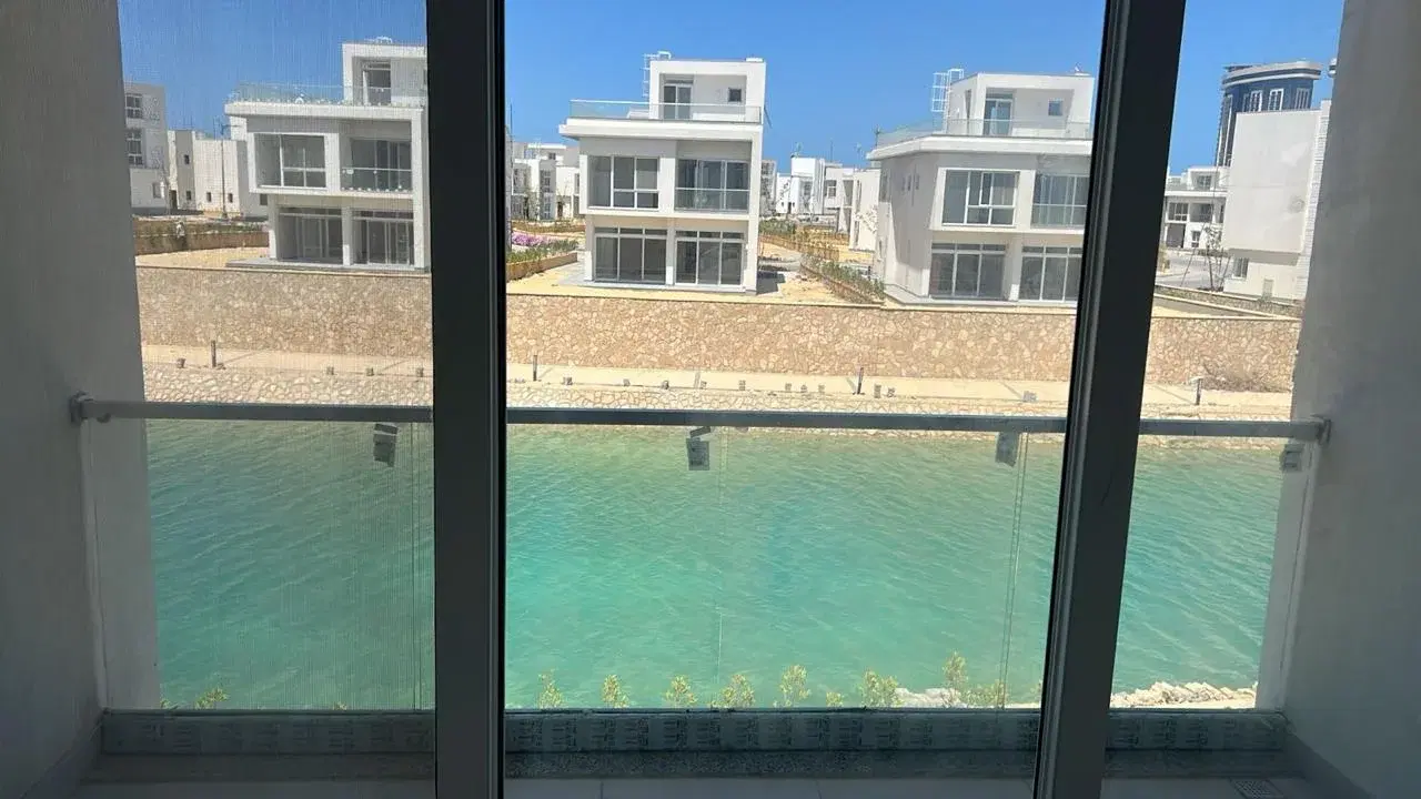 Luxurious Villa for Sale in Mazarine Islands