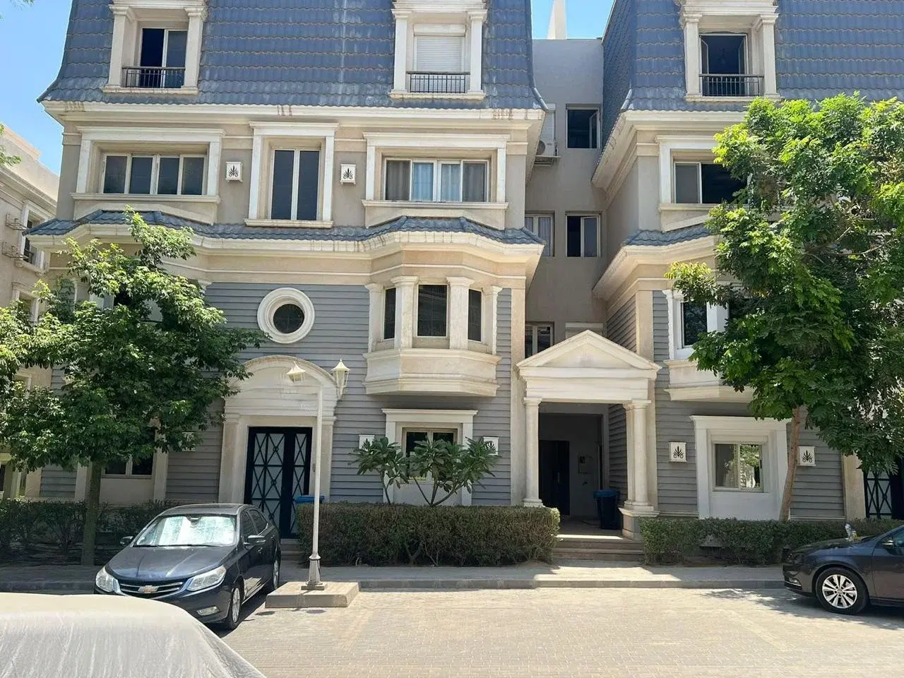 Luxurious iVilla for Sale in Mountain View October Park