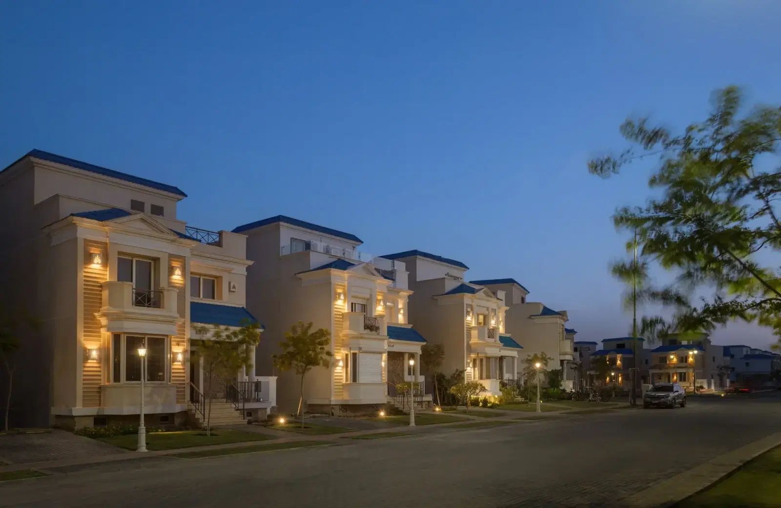 Luxury Townhouse for Sale in Mountain View Chillout Park