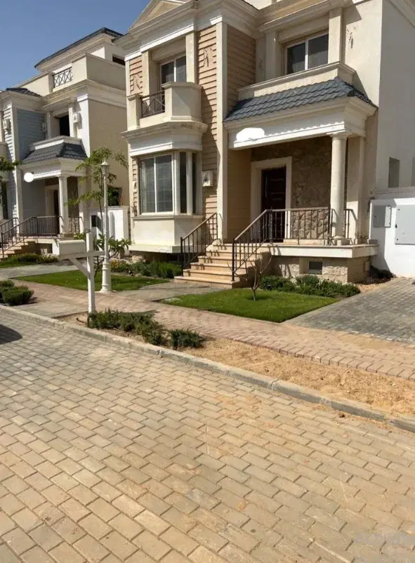 Luxurious Villa for Sale in Mountain View Chillout Park - 4 Bedrooms in Northern Expansion