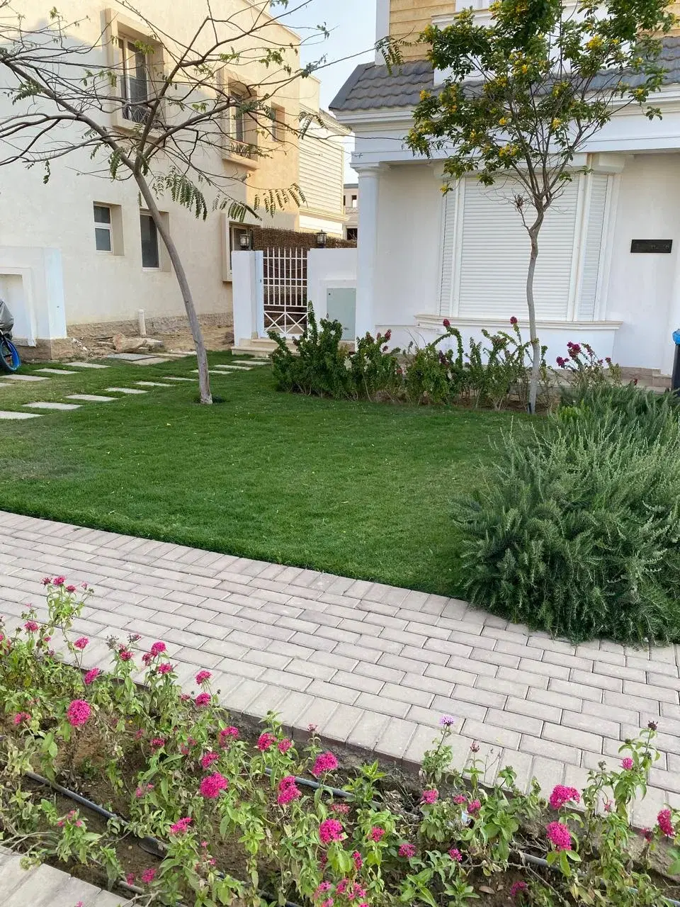 Luxurious Twinhouse for Sale in Mountain View Chillout Park with 4 Bedrooms in Northern Expansion by Mountain View