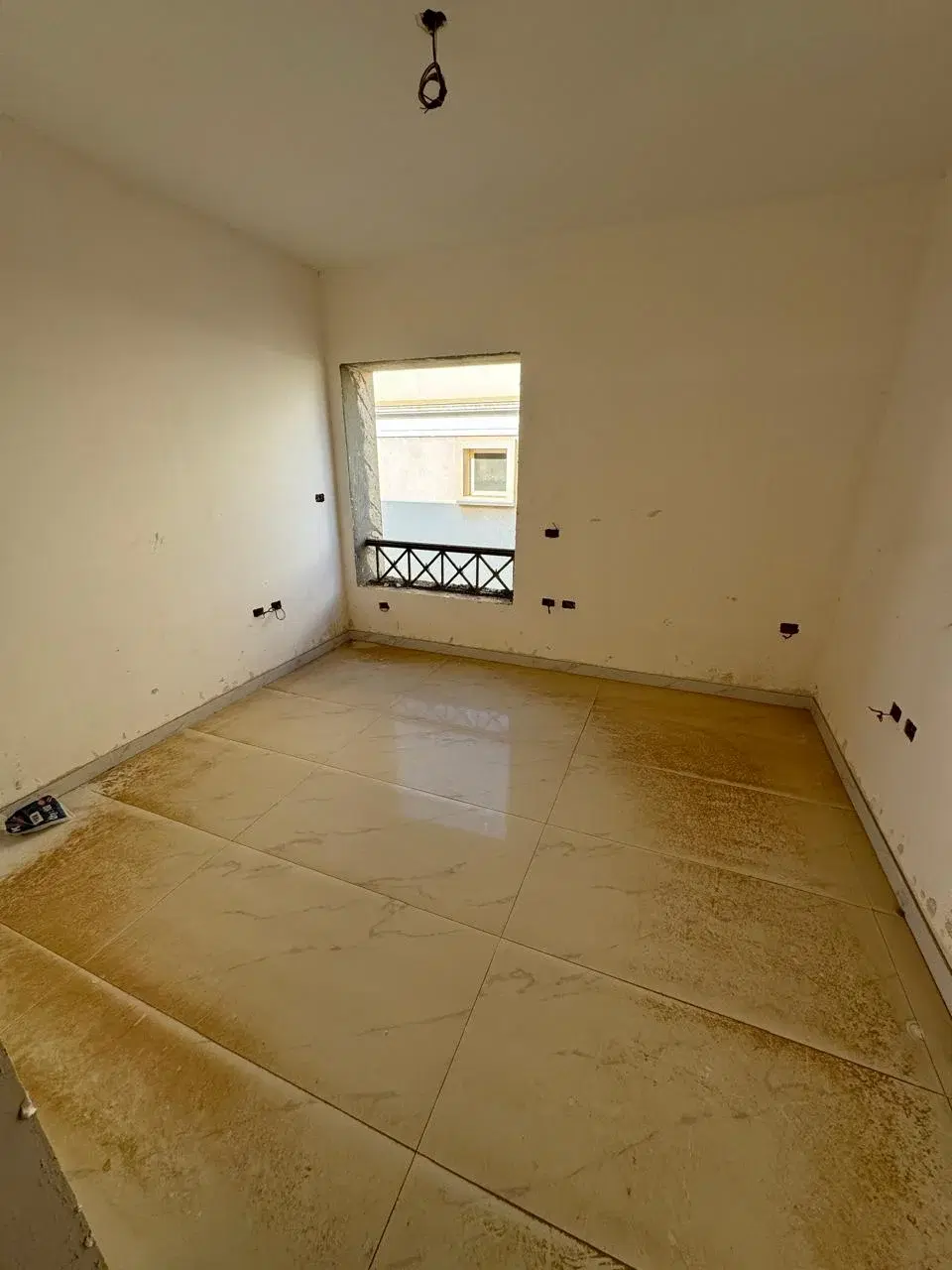Luxury Penthouse for Sale in Mountain View Chillout Park