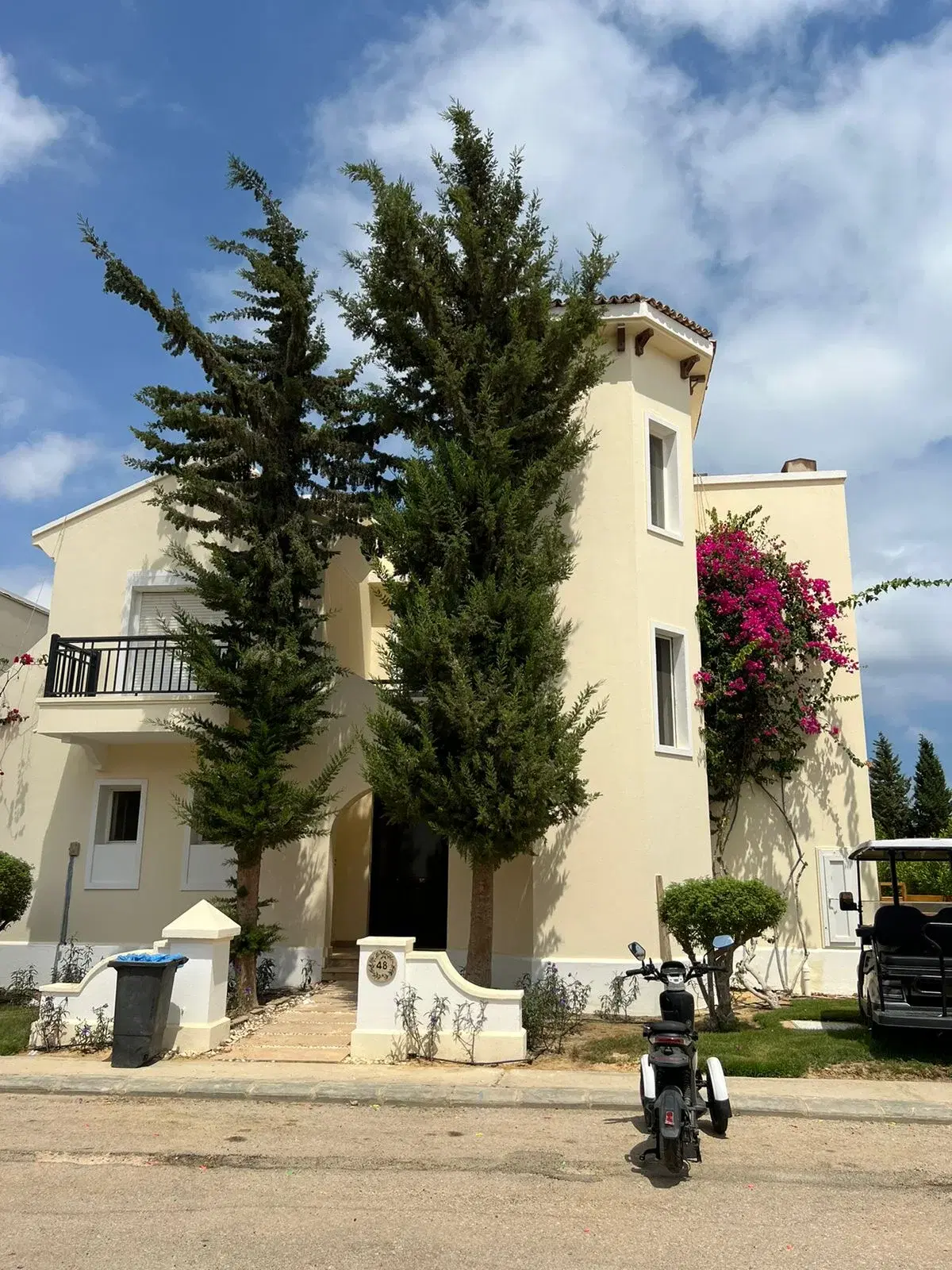 Villa for Sale in Mountain View Ras El Hekma - 4 Bedrooms