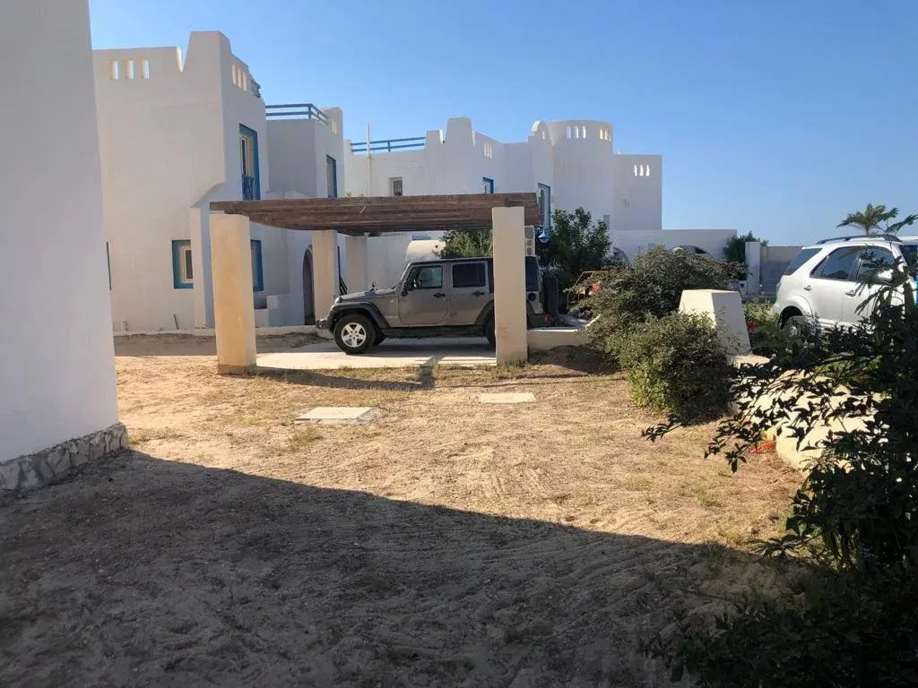 For Sale: 315m² Villa in Mountain View Ras El Hikma
