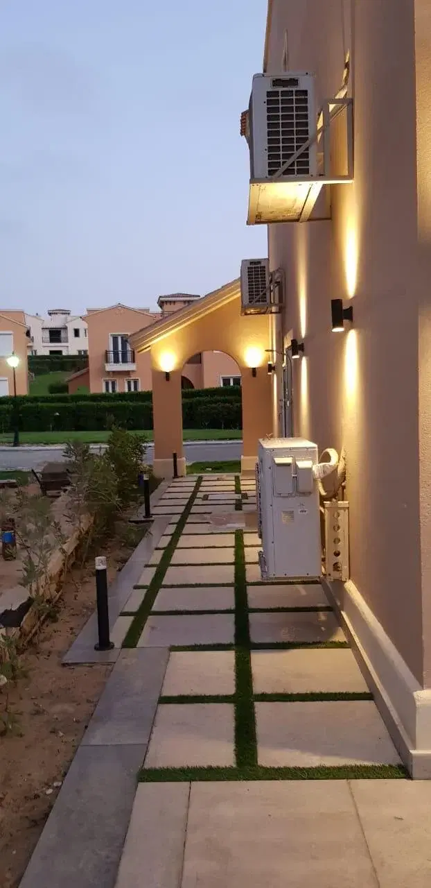 Stunning Villa for Sale in Mountain View Ras El Hekma