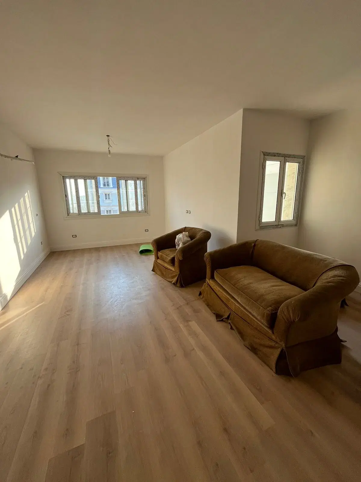 شقة رائعة للبيع في ماونتن فيو هايد بارك بالتجمع الخامس - 3 غرف نوم