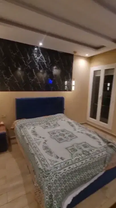 شقة فاخرة للبيع في ماونتن فيو هايد بارك
