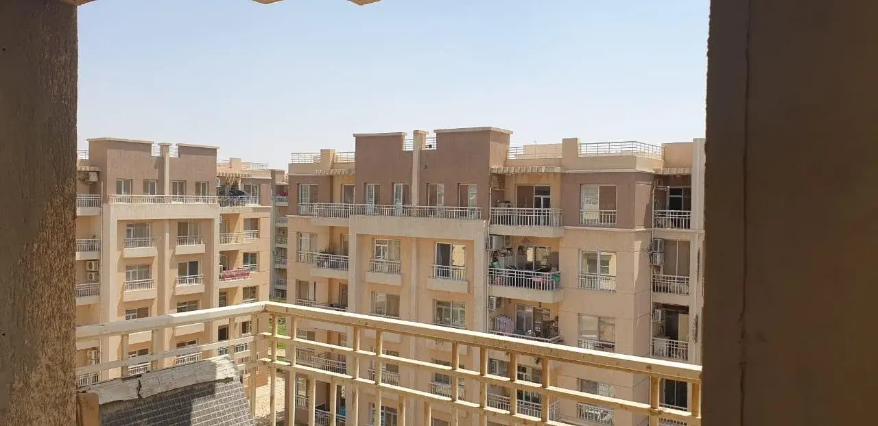 شقة مذهلة للبيع في مدينتي