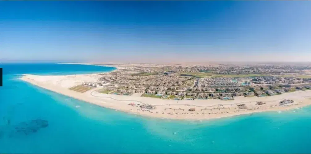 فيلا فاخرة 5 غرف نوم للبيع في مراسي سيدي عبد الرحمن من إعمار مصر