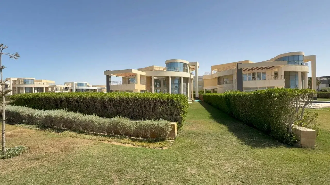 Luxurious 8-Bedroom Villa for Sale in Marseilia Beach 4, North Coast