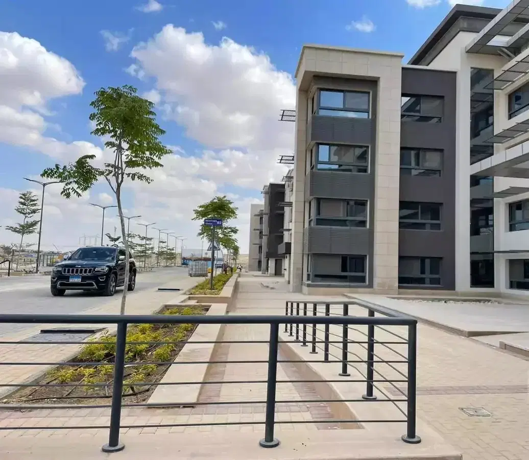 Clinic for Sale in Meditown