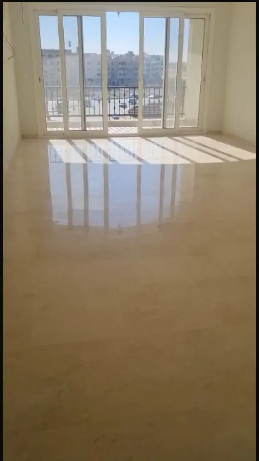 Spacious 2-Bedroom Apartment for Sale in Mivida, New Cairo - Emaar Misr
