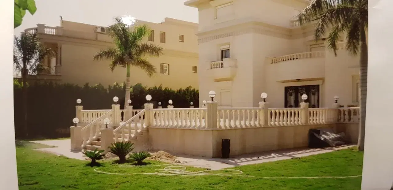 Exquisite Villa for Sale in Mena Garden City