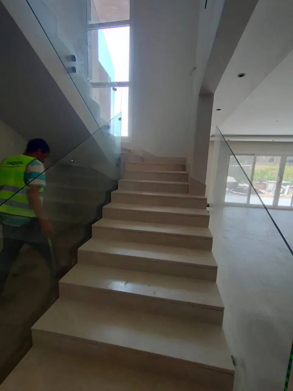 دوبلكس رائع للبيع في كمبوند نيو جيزة 3 غرف نوم من G Developments