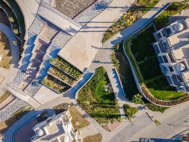 تاون هاوس رائع للبيع في نيو جيزة - 4 غرف نوم من G Developments