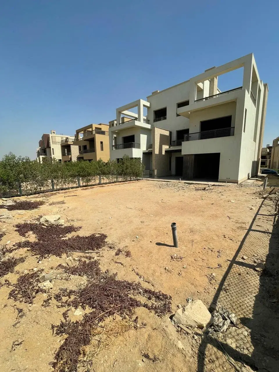 تاون هاوس للبيع في نيو جيزة – 4 غرف نوم من G Developments