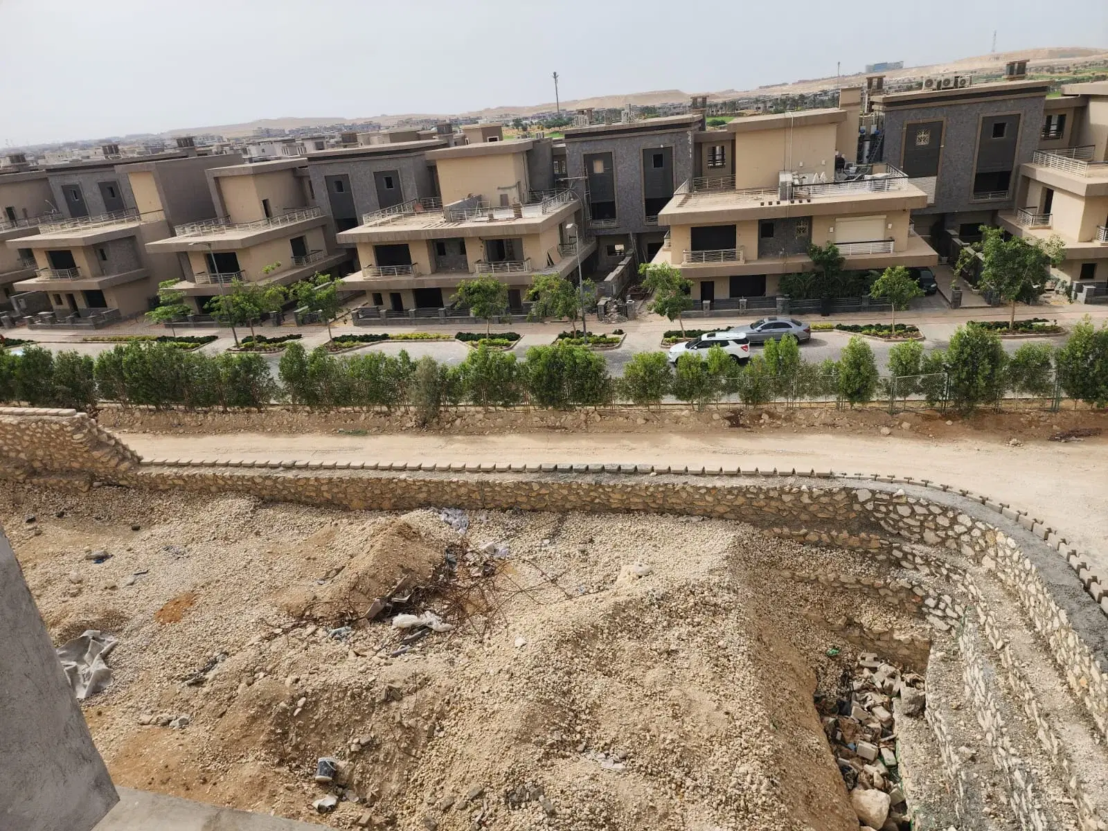 تاون هاوس للبيع في نيو جيزة – 4 غرف نوم من G Developments