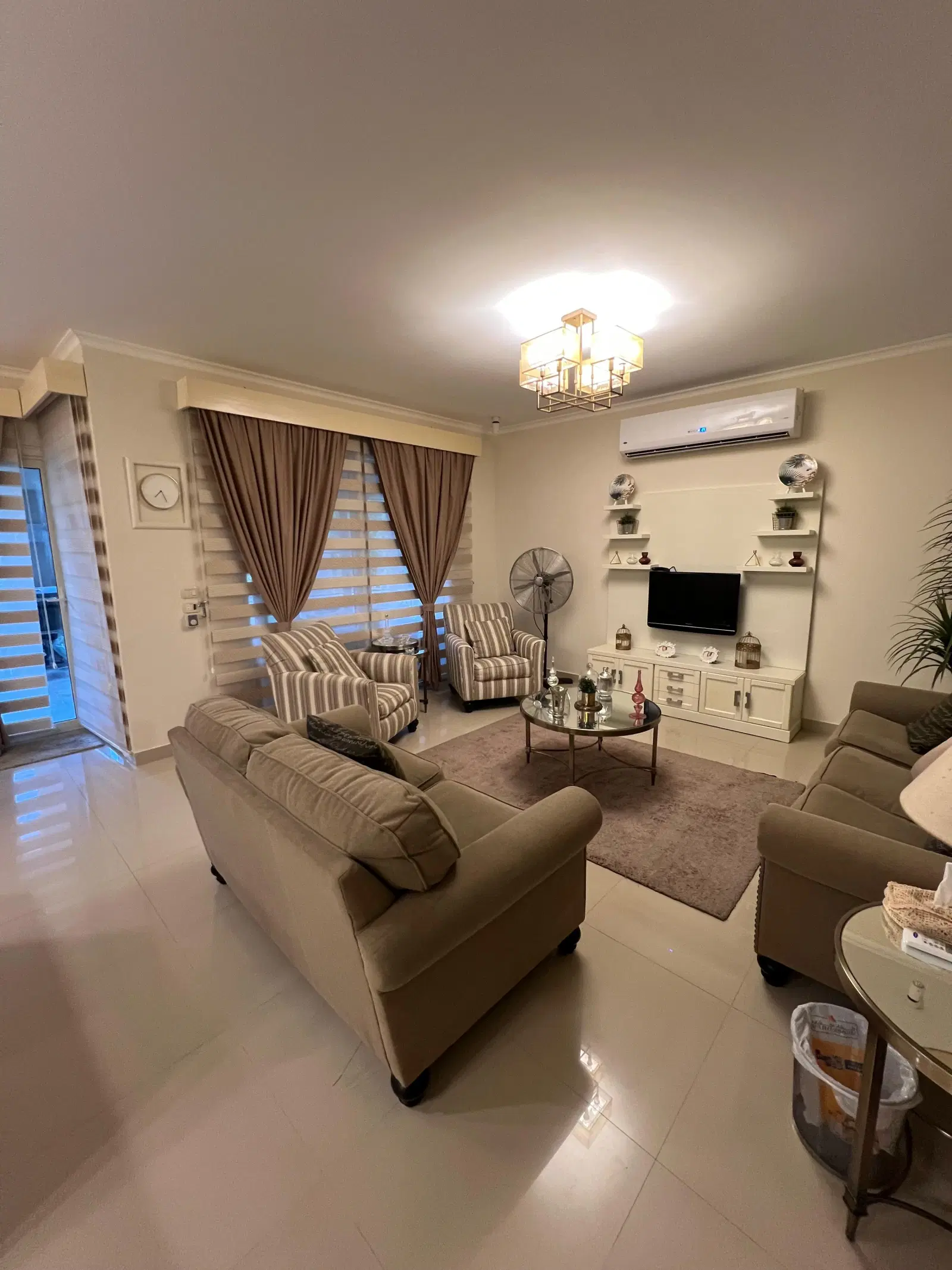 Chalet for Sale in Hacienda Bay