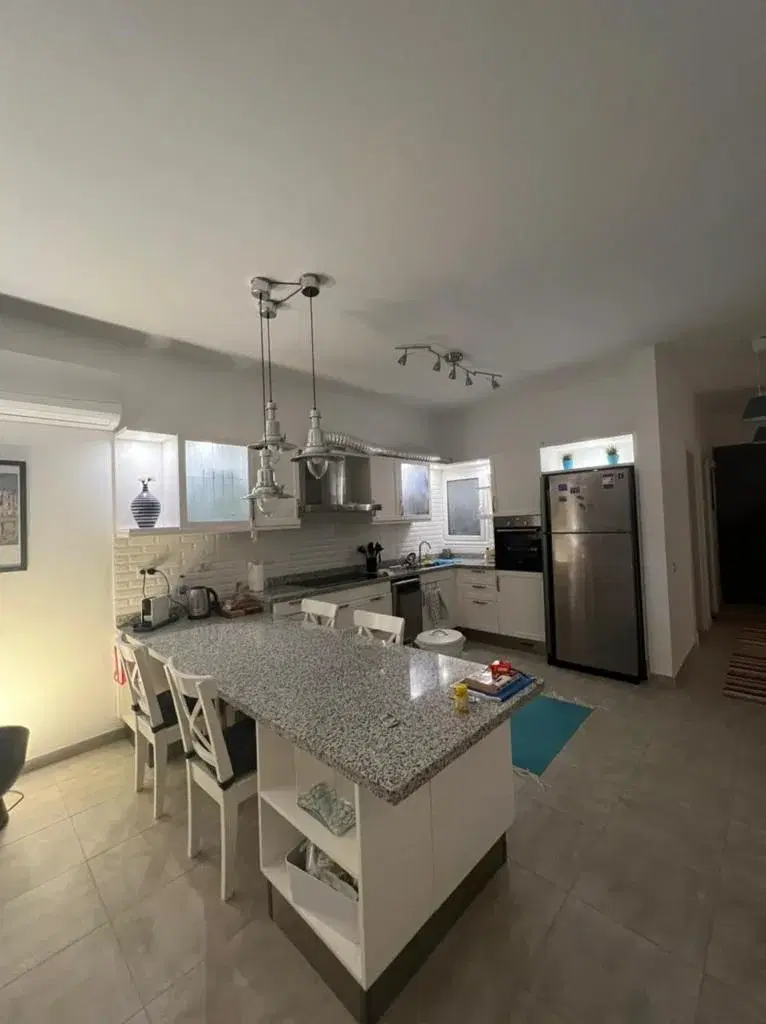 Chalet for Sale in Hacienda Bay