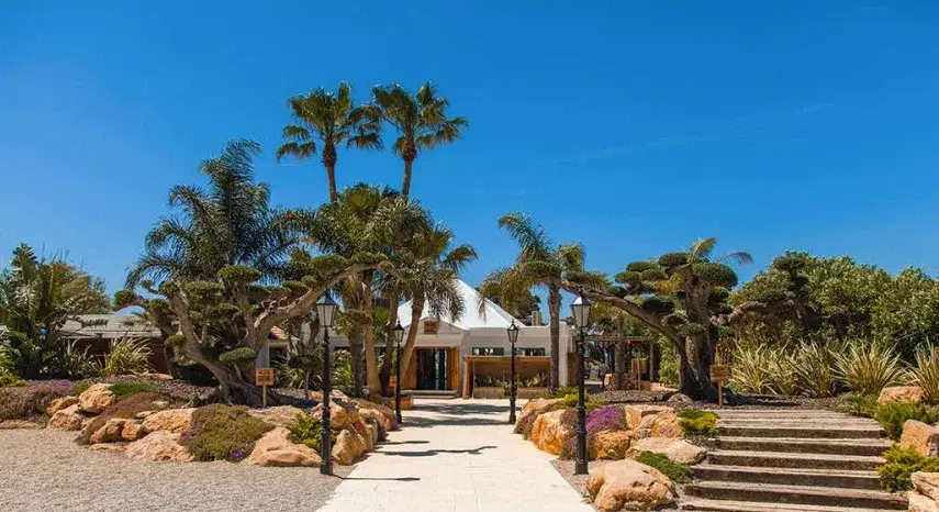 Stunning Penthouse for Sale at Hacienda Bay
