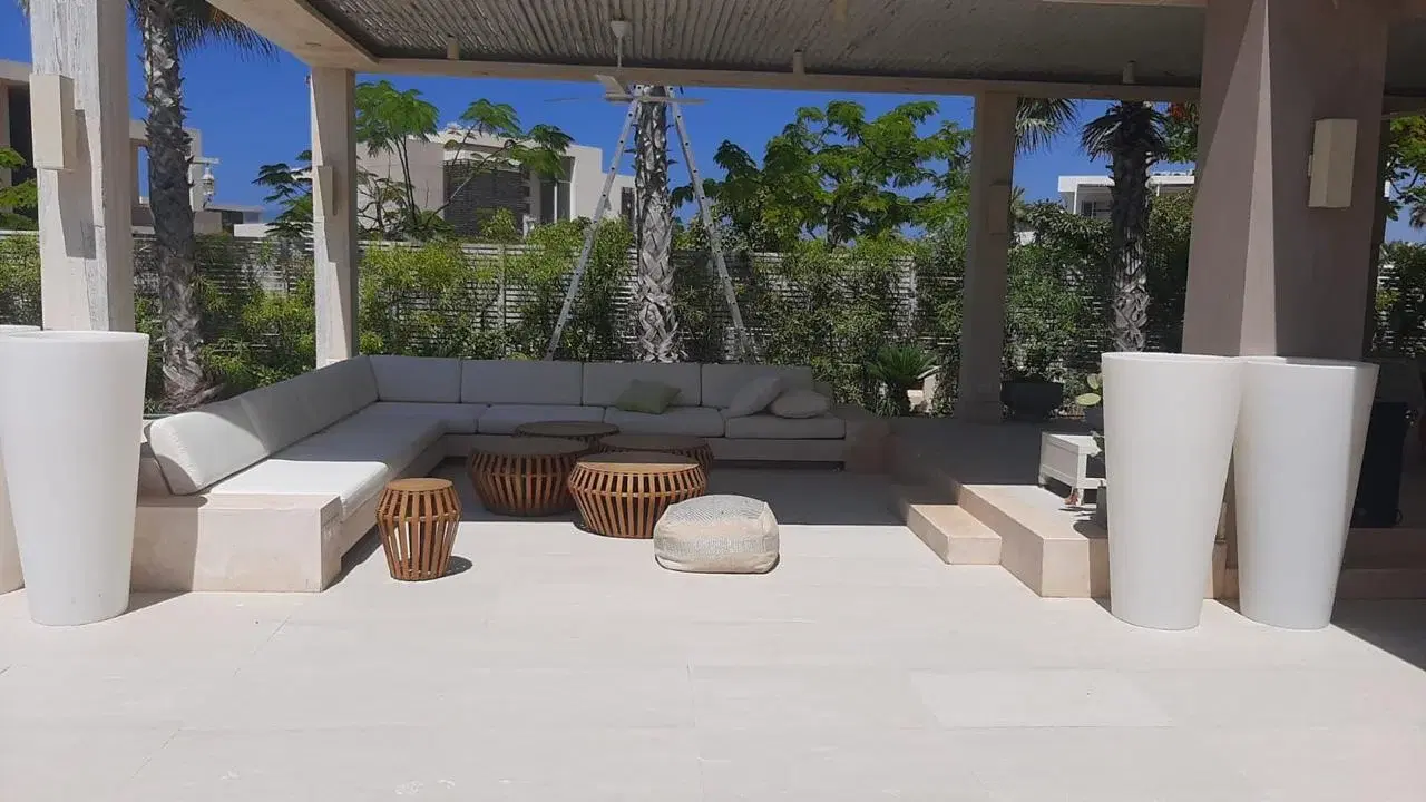 Exquisite Apartment for Sale in Hacienda White