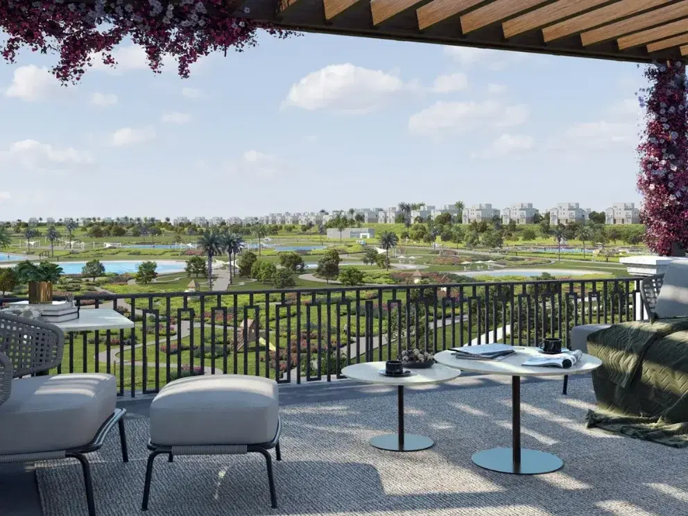 Stunning 3-Bedroom Townhouse for Sale in Hyde Park, New Cairo