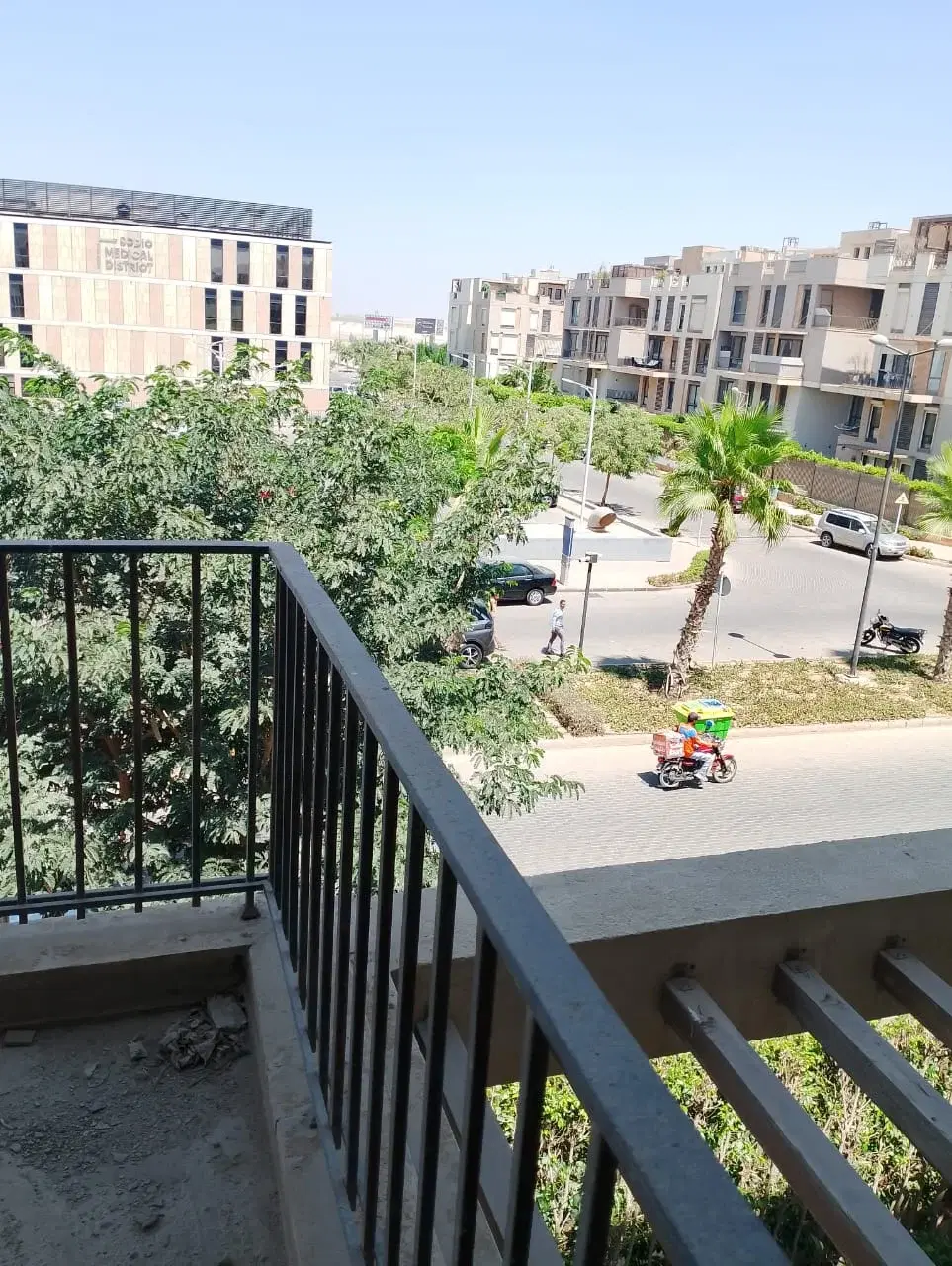 دوبلكس للبيع في ويست تاون ريزيدنس