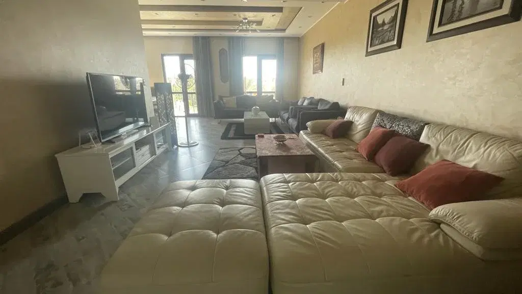 شقة فاخرة للبيع في ويست تاون هاب، الشيخ زايد