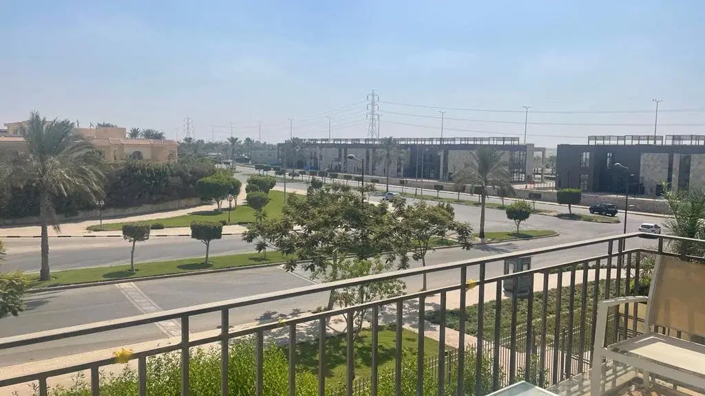 شقة فاخرة للبيع في ويست تاون هاب، الشيخ زايد
