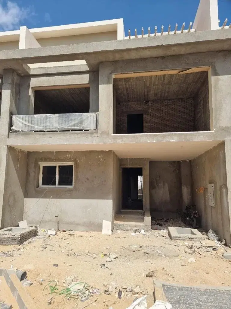 Townhouse for sale in Pyramid Hills 6th of October 287 sqm