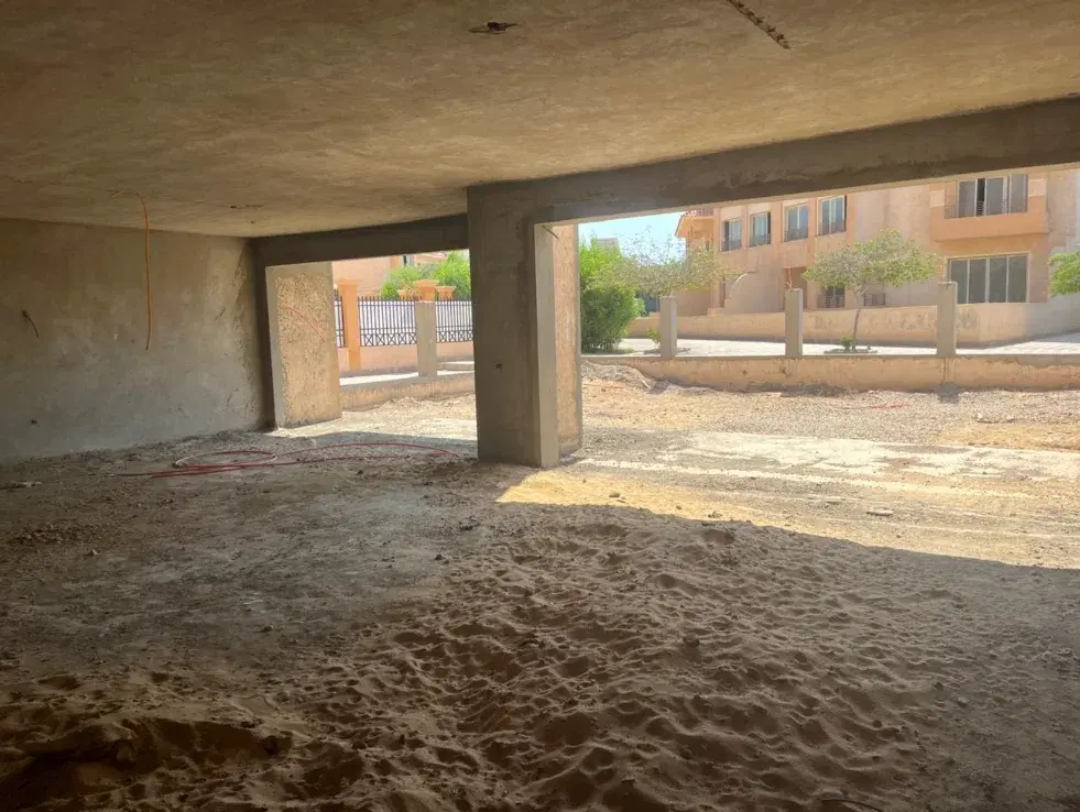 420 sqm Townhouse for Sale in El Shorouk Springs