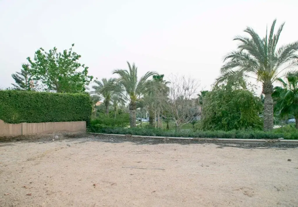 فيلا للبيع في سوان ليك القطامية 1300 متر