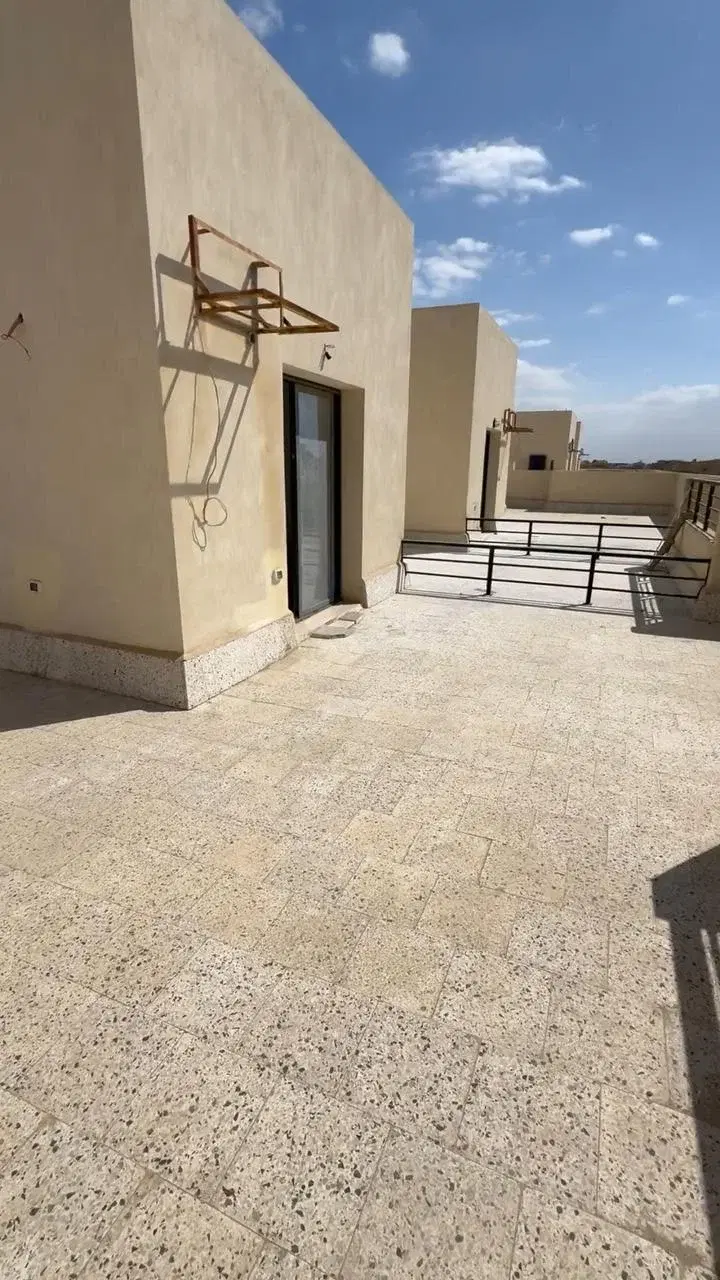 Penthouse for sale in Tala Compound 6 October 133 sqm