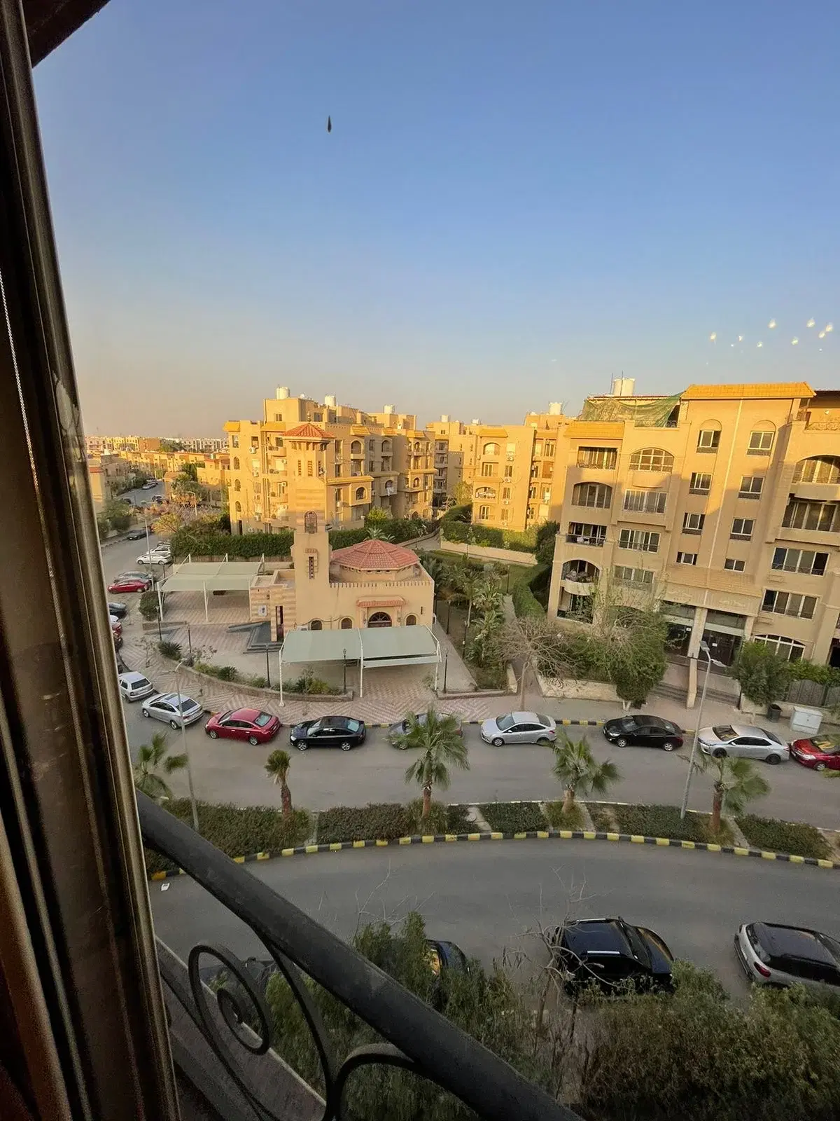 شقة 216 متر للبيع في كمبوند أكاسيا القاهرة الجديدة